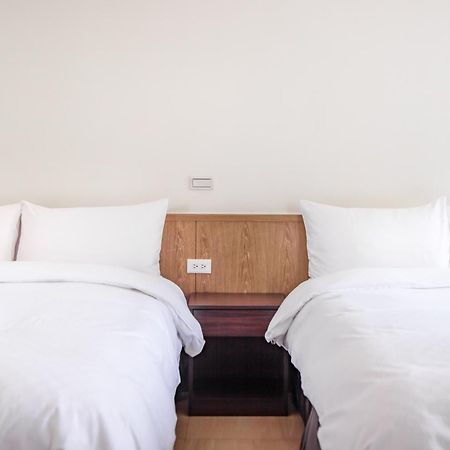 Moonlake B&B Юйчи Номер фото