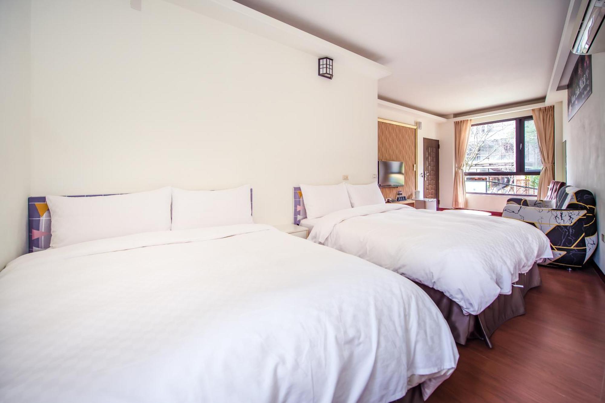 Moonlake B&B Юйчи Номер фото